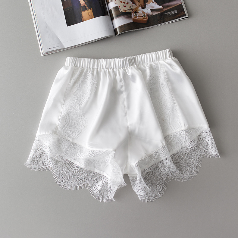 Quần short mùa hè quần an toàn lụa ren chống ánh sáng ba điểm xà cạp phụ nữ casual loose phần mỏng mặc quần ống rộng nữ