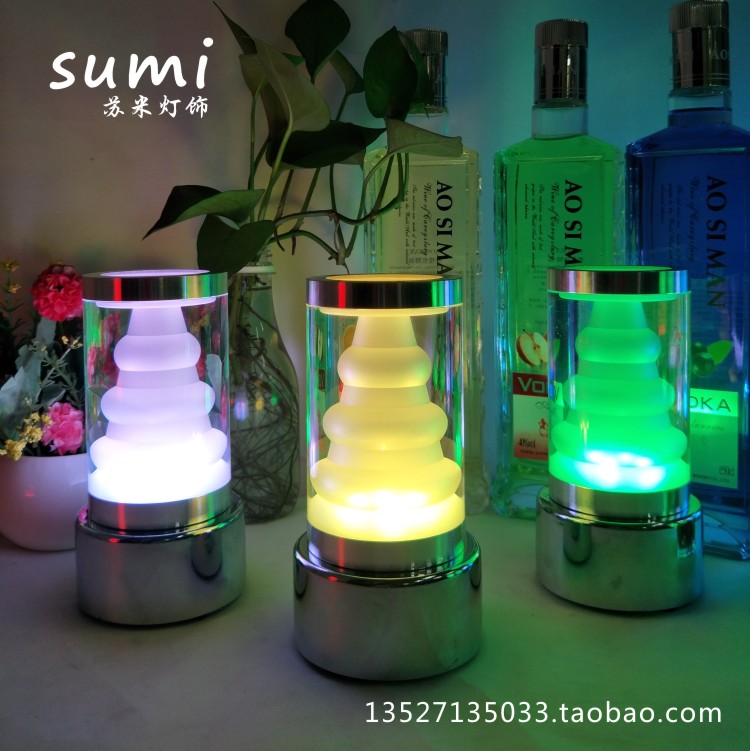 Hot Selling Bar Table Light Creativity Acrylic Round LED Charging Table Lamp Outdoor Dining Room Candlestick Small Night Light