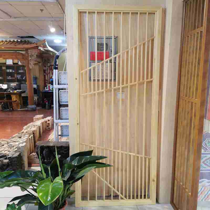 Wood-carved Japanese lattice screen Chinese simple lattice background wall partition screen doors and Windows solid wood customization