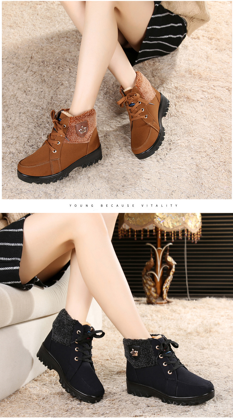 Giày vải Bắc Kinh cũ Giày cotton nữ mùa đông cao giúp đỡ cộng với giày nhung ấm cho mẹ dày đế dày chống trơn cho phụ nữ trung niên giày the thao nữ màu trắng