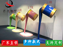 FRP steel sculpture paint barrel paint paint irrigation shopping mall Chen Mei innovative crafts statue window