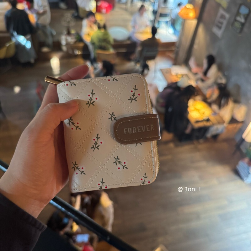 White Floral Pattern ~ Seoul High School Girl's Cute Daily Life Cash Bank Card Durable Korean Style Coin Purse Card Holder