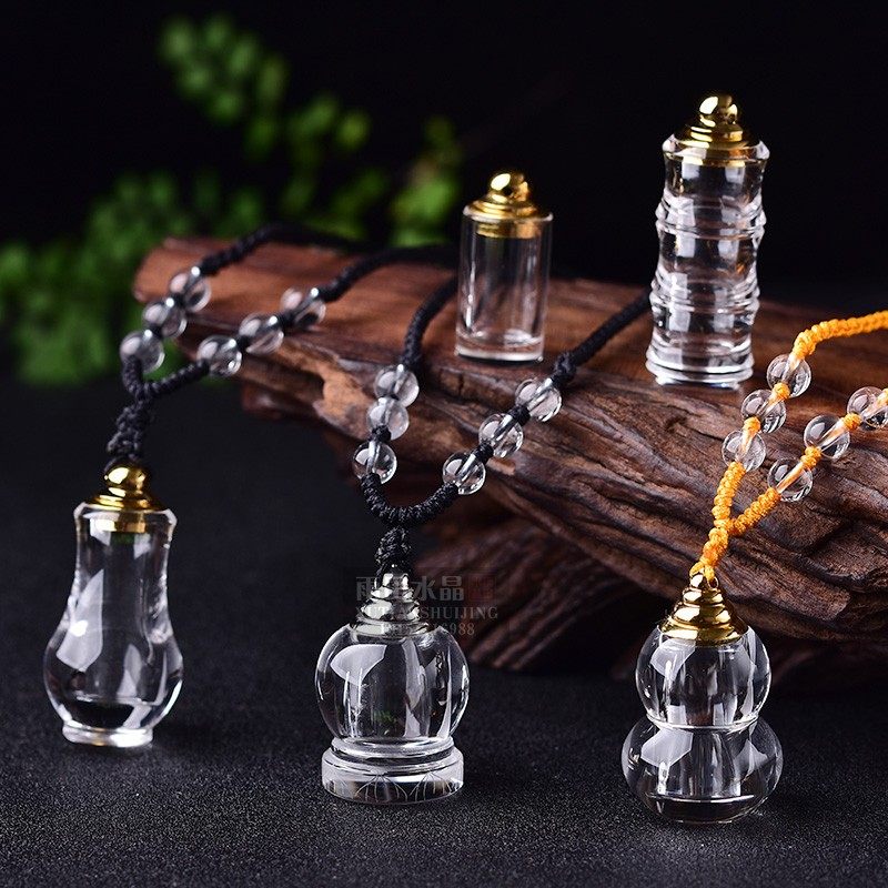 Natural White Crystal Sherlita Pendant Buddhist Lenght Curly Curly and Willing Bottle Shelly Necklace