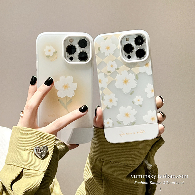 Spring and summer white daisy applicable iPhone13promax apple 12 mobile phone protection shell 11 frosted xs transparent xr female 8p