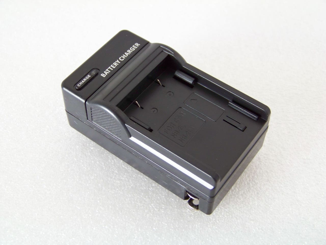 Suitable for Canon Canon NB-2L NB-2LH 2L12 Digital Camera MV800i MV920 Seat Charger
