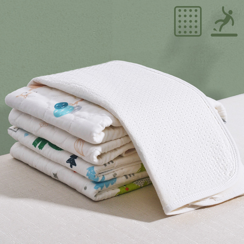 Newborn baby boy bed with pure cotton cloth anti-urine mat all season universal non-slip waterproof and breathable can wash small baby