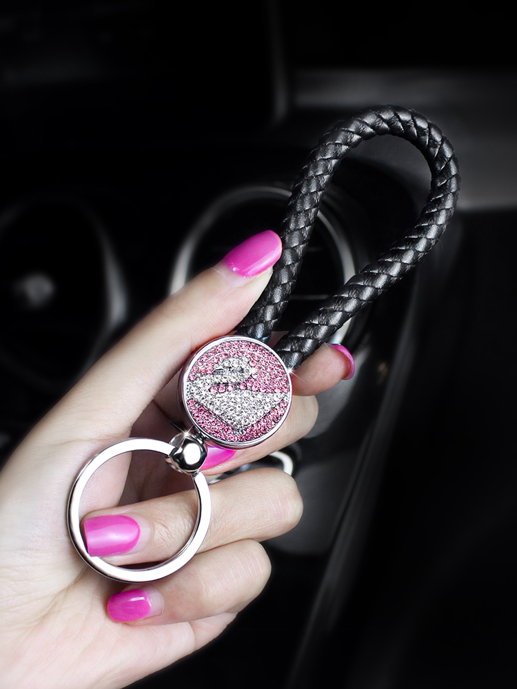 Car swan keychain Car Korean version creative diamond key ring Female car universal braided key bag pendant
