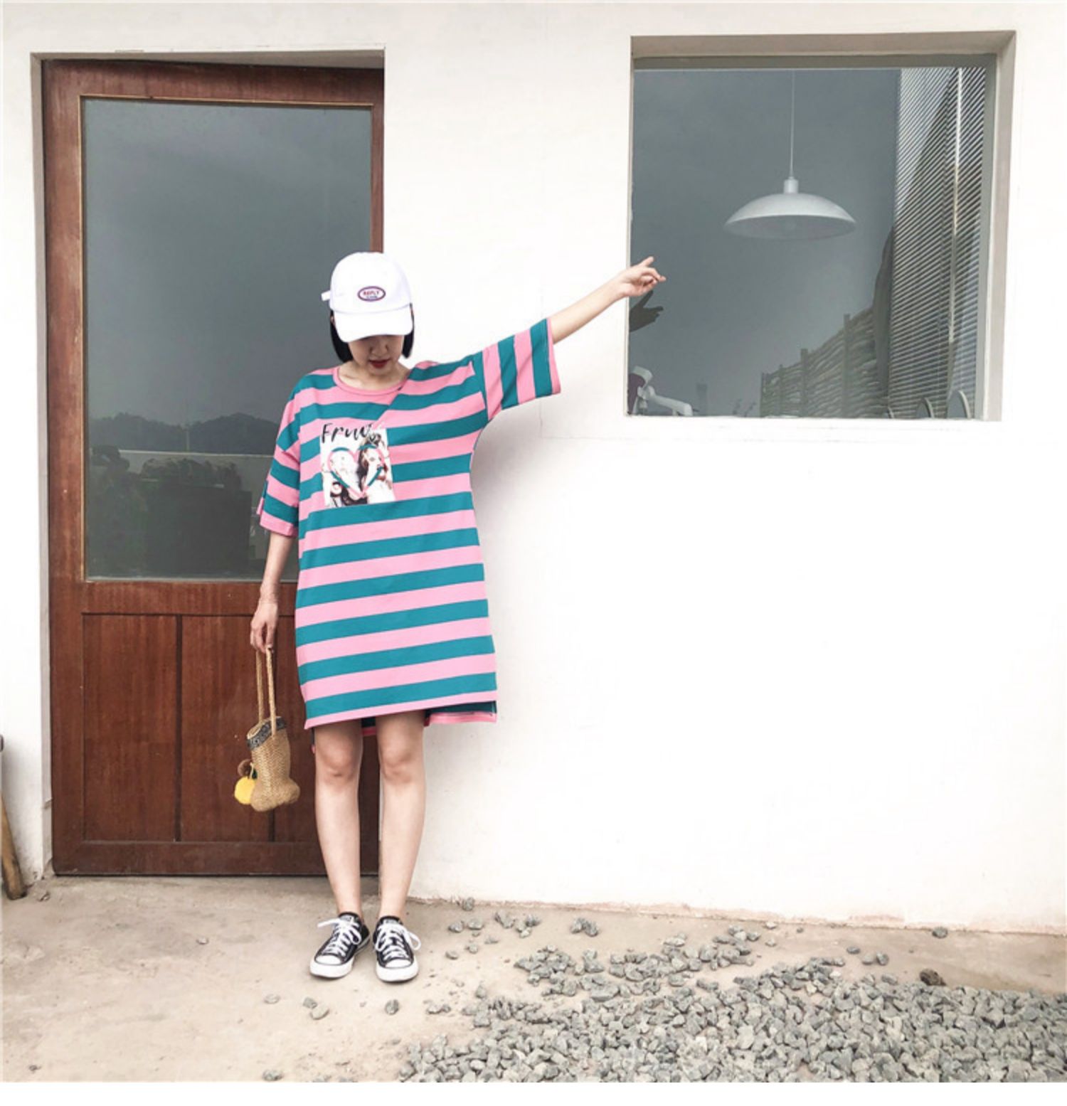 Cha mẹ mặc con đi biển mùa hè váy mẹ và phụ nữ một gia đình ba mẹ con Dương khí lưới đỏ rung cùng váy. - Trang phục dành cho cha mẹ và con đồng phục gia đình đi biển