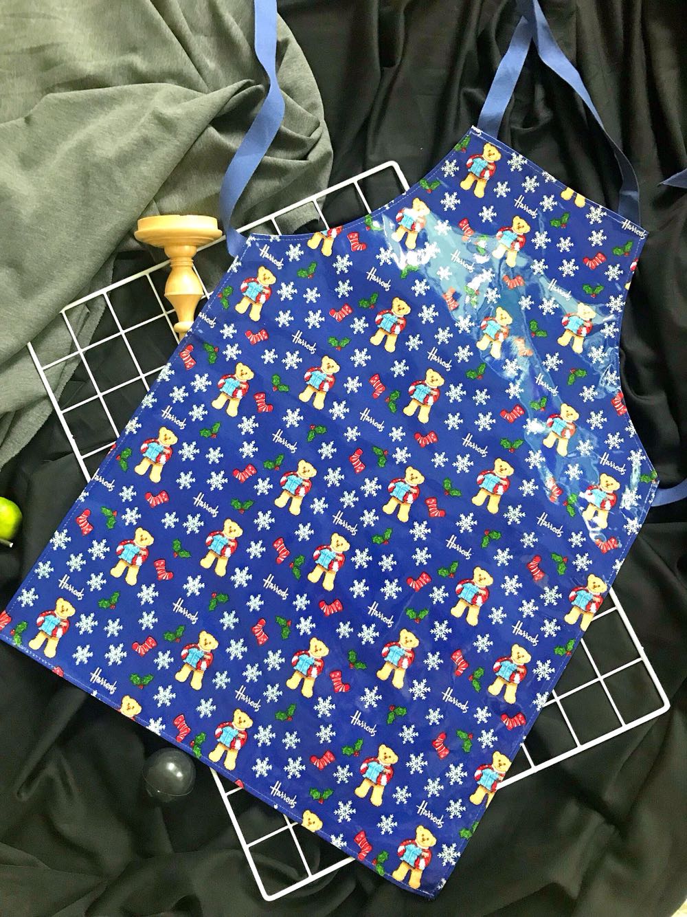 Week A home#Harr* ds UK exit single Snowbear adult waterproof apron