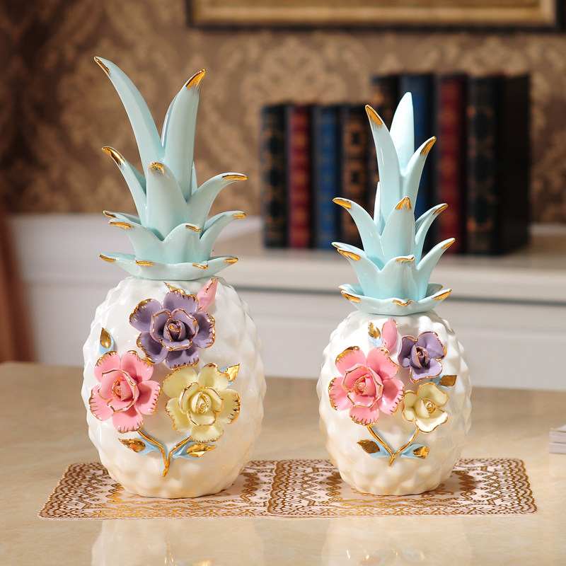 Modern Minimalist Home Craft Gifts Swing Accessories Creative Ceramics Pineapples Small Decorations Living-room TV Cabinet Wine Cabinet Personality Pendulum