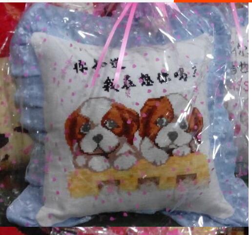 Cross stitch gối mới giá cả phải chăng chính xác in ấn couple hai puppy đệm phòng khách phim hoạt hình anime