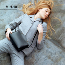 Spot France Archipel Paris Full manual commuter minimalist single shoulder diagonal satchel N ° 12