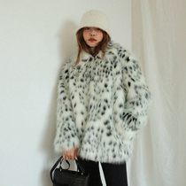 Fur coat women 2020 winter temperament young imitation fox fur BAO WEN medium length thick loose plush coat