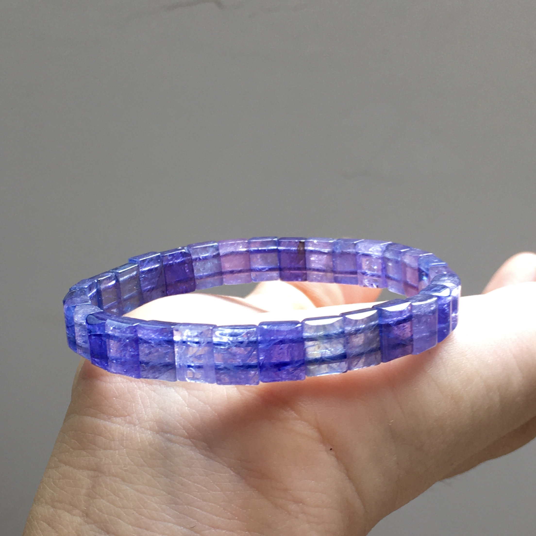 天然タンザナイトブレスレット - スイカ色のタンザナイト、マルチカラータンザナイト