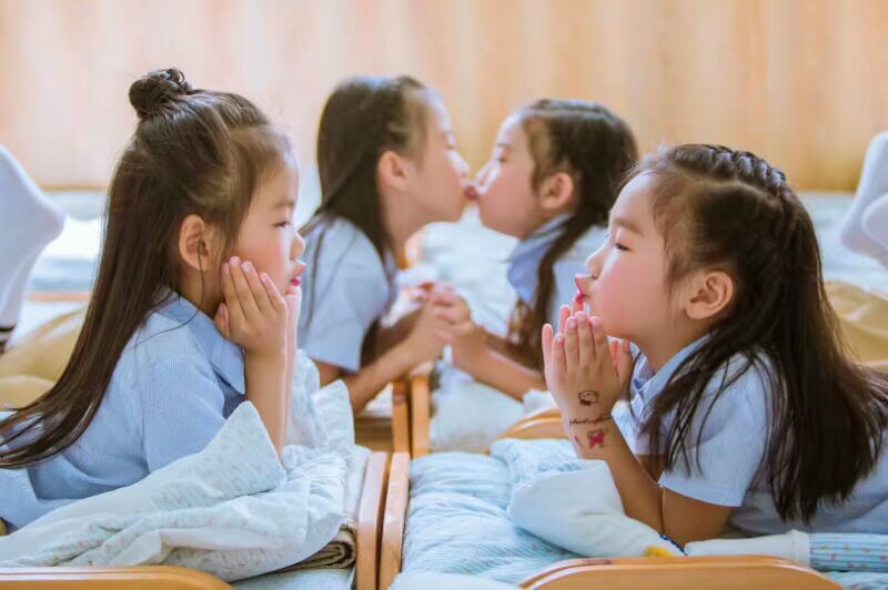 Mùa hè 2018 đồng phục sân vườn mới đồng phục trường nam gió nam và nữ mùa hè quần short phù hợp với bông hỗ trợ tùy chỉnh đồng phục học sinh mùa hè