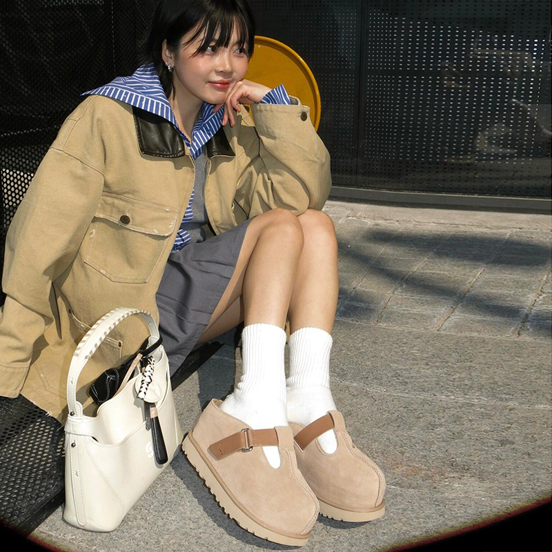 Sangpo Thick-Soled Birkenstock-Style Women's Half-Slipper Shoes with Gold Star Design, Height-Increasing Krok-Style Clogs for Petite Individuals, Capibara Closed-Toe Outdoor Slippers