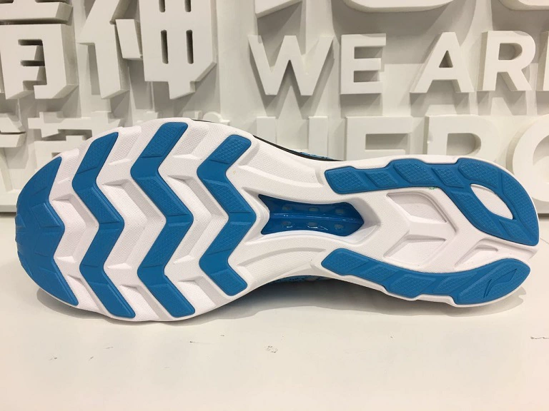 Giày chạy bộ nhẹ nhàng cho nam Li Ning