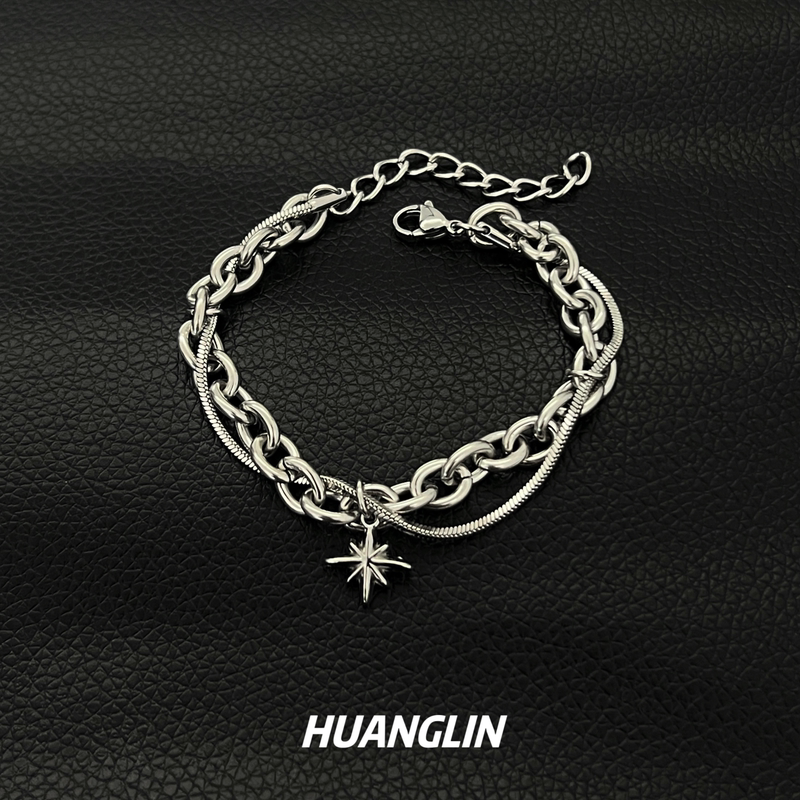 High-End Niche Design Titanium Steel Non-Fading Bracelet for Men, Fashionable and Versatile, Light Luxury Star-Shaped Jewelry, Trendy Brand High-End Niche Design Titanium Steel Non-Fading Bracelet for Men, Fashionable and Versatile, Light Luxury Star-Shaped Jewelry, Trendy Brand
