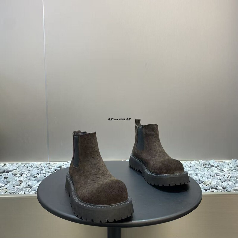Men's Shoes 2025 Autumn New Genuine Leather Slip-On Thick-Soled Chelsea Boots, Fashionable, Versatile, Comfortable and Wear-Resistant Martin Boots