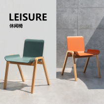 Nordic Designer Creative Home Dining Chair Modern Minima Solid Wood Plastic Chair Mesh Red Cafe Desk Stool