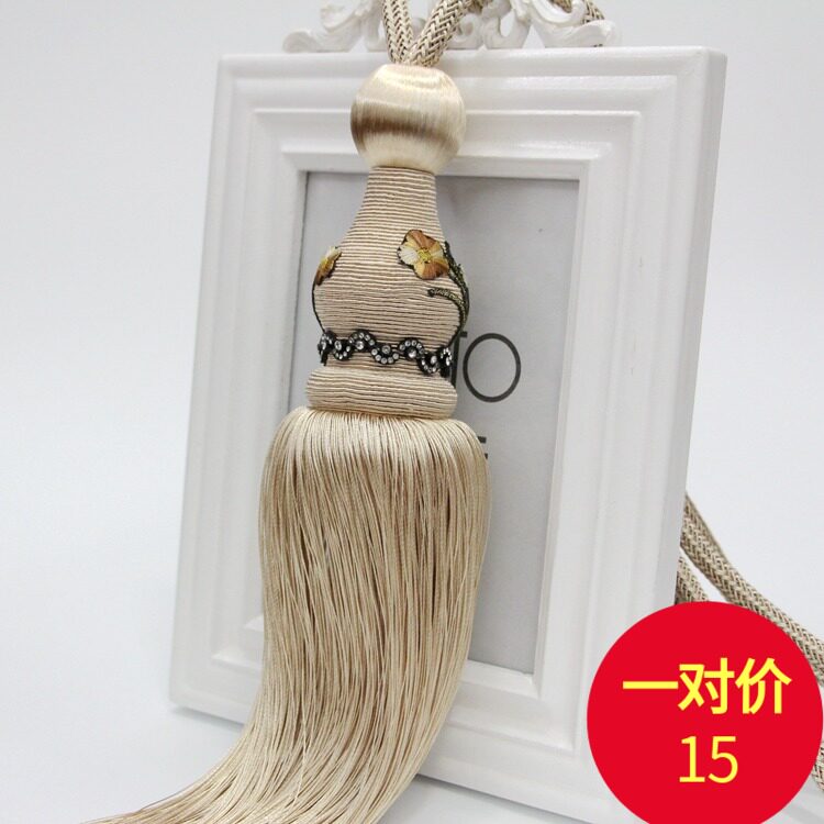 Deficit Benching upscale European-style curtain strap buckle a pair of tied rope hanging ball stickup ball flow Su Living room Bedroom Book room