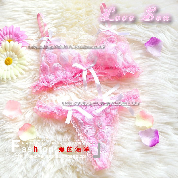 Special Offer Sexy Soft Fabric Three-dimensional Rose Bra T Pants Underwear Set