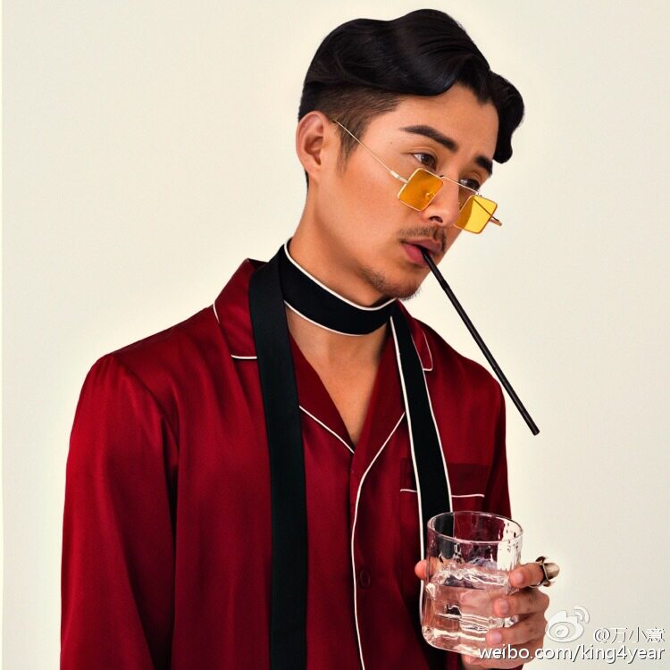 Cube retro photography glasses photographic productPersonal tide outdoor landscape tour literary wedding photography props