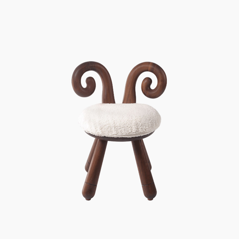 Upper - shaped child in Sheep Shawn chair black walnut birthday children chair Christmas present environmental friendly