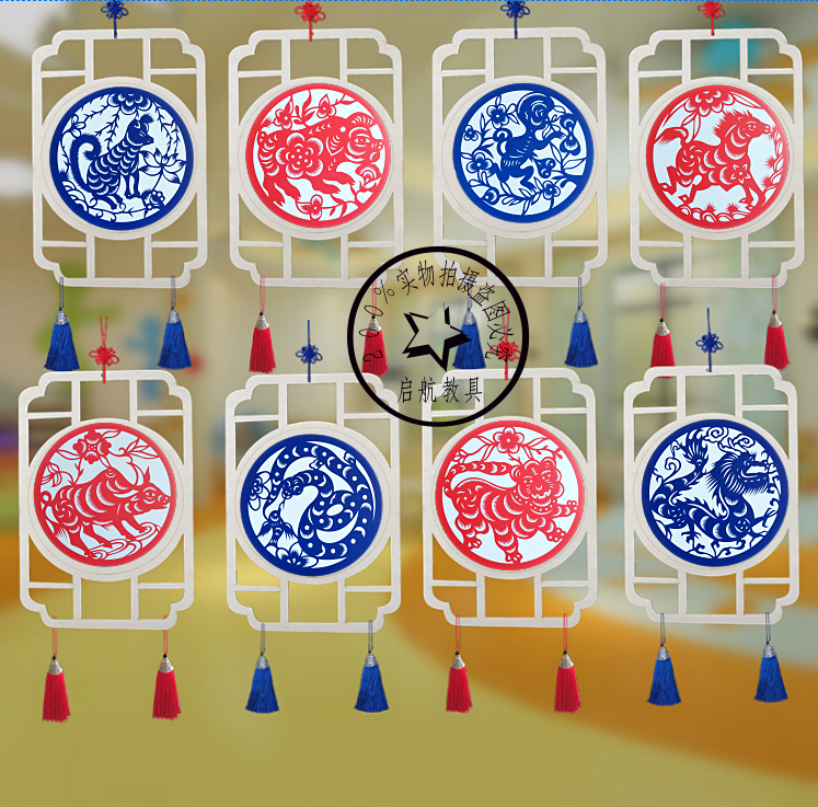 Kindergarten Corridor Classroom Creative Hanging wood State Facial Genealogy Duozodiac Zodiac Pendant retro Chinese Wind Hanging Wall