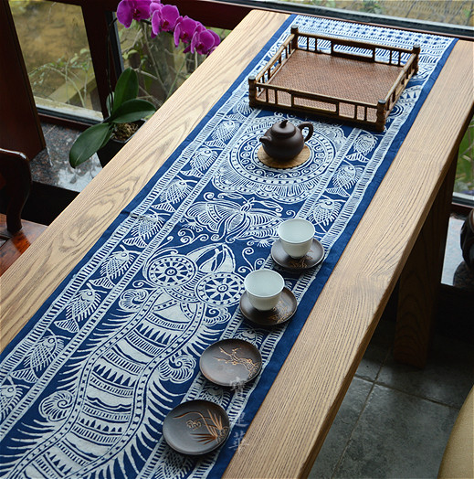 Traditional ethnic wax dyeing natural plant Isatis Root dyeing cloth XI Table Flag Yao ethnic tea XI Mat Herbal Tea Cloth Mat