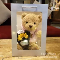 Розовый свитер медведь