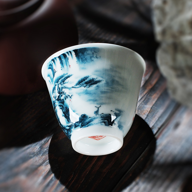 The Owl up jingdezhen tea set under the glaze color hand - made landscape master cup sample tea cup kunfu tea cup