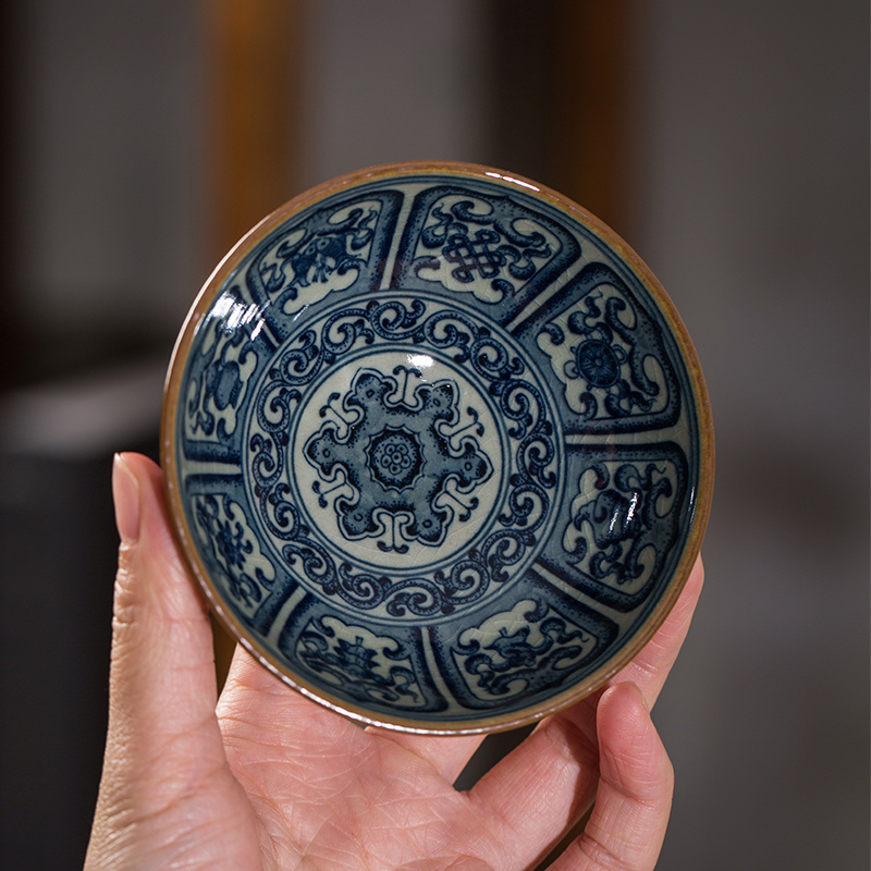 Owl up jingdezhen porcelain clay master cup painting of pu - erh tea cups hat to maintain single cup a cup of tea tea set