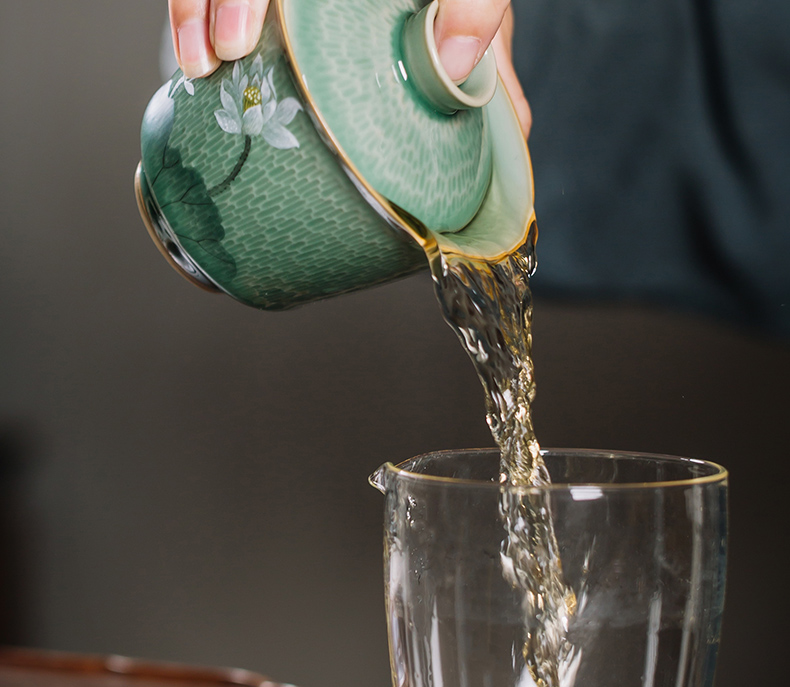 The Owl up jingdezhen kung fu tea tea bowl name plum green glaze manual hand - made ceramic cups water chestnut tureen