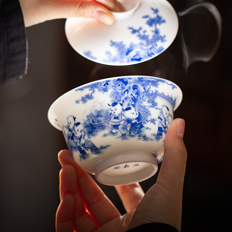 The Owl ring up with jingdezhen blue and white jade mud hand - made tea set the lad spring tea tureen bowl from the three cups