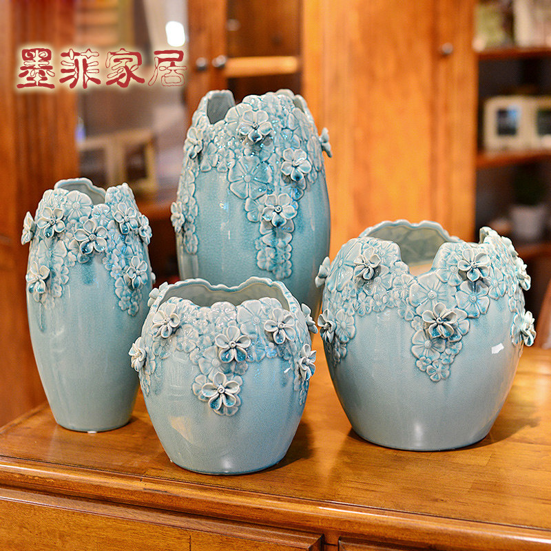 Hand-pinched ice crack glaze ceramic vase Nordic creative simple ornaments Living room flower arrangement TV cabinet decorations Blue
