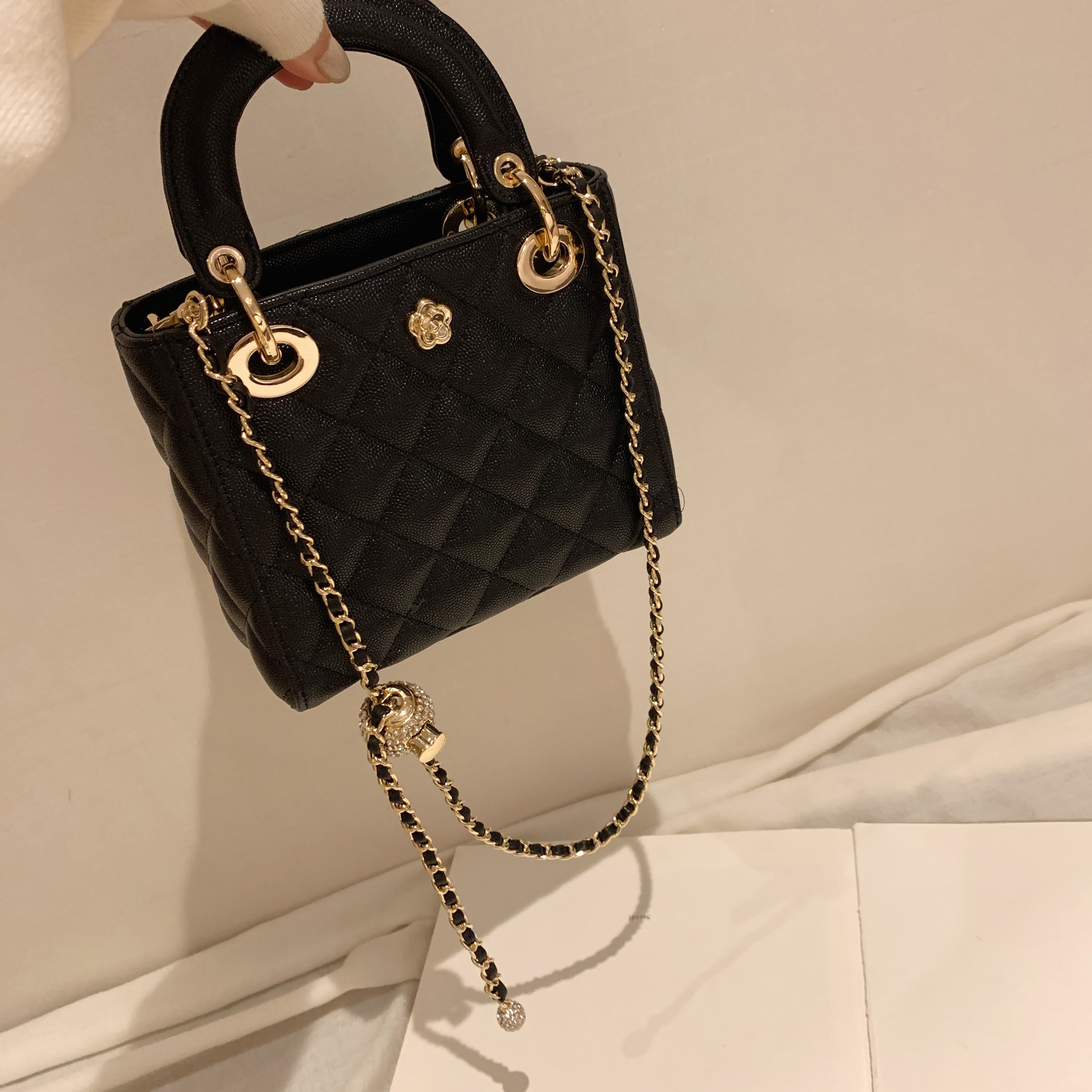 South Wind Small Paved Mountain Tea Flowers Magige Princess Bag 2021 New Tide Handbag Bag Woman Chain Single Shoulder Inclined Satchel Bag