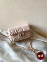 Розовое пятно