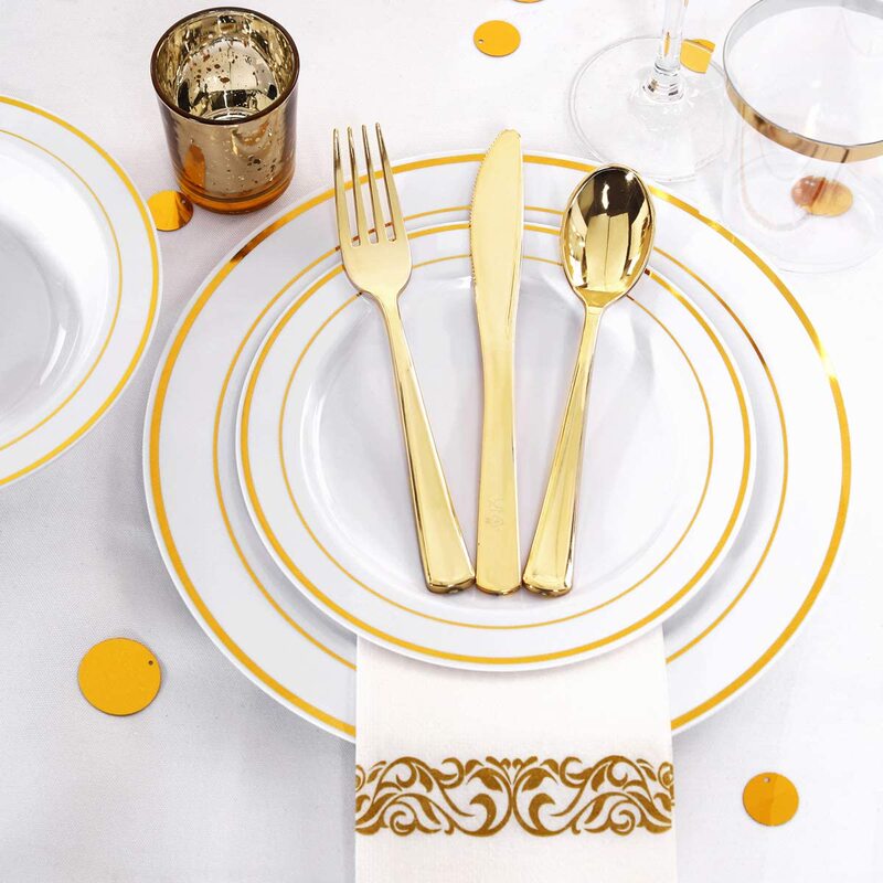 Disposable Gold-Rimmed Plates, Hard Plastic Imitation Porcelain, Gold Hollow-Out Western-Style Plates, Steak Plates, Black Base with Gold Plates, 25 Pieces
