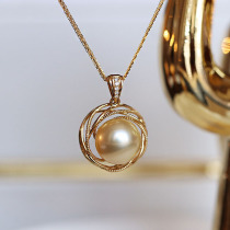 10-11mm Diamond Lace Natural Color Nanyang Golden Beads Seawater Pearl 18K Gold Pendant