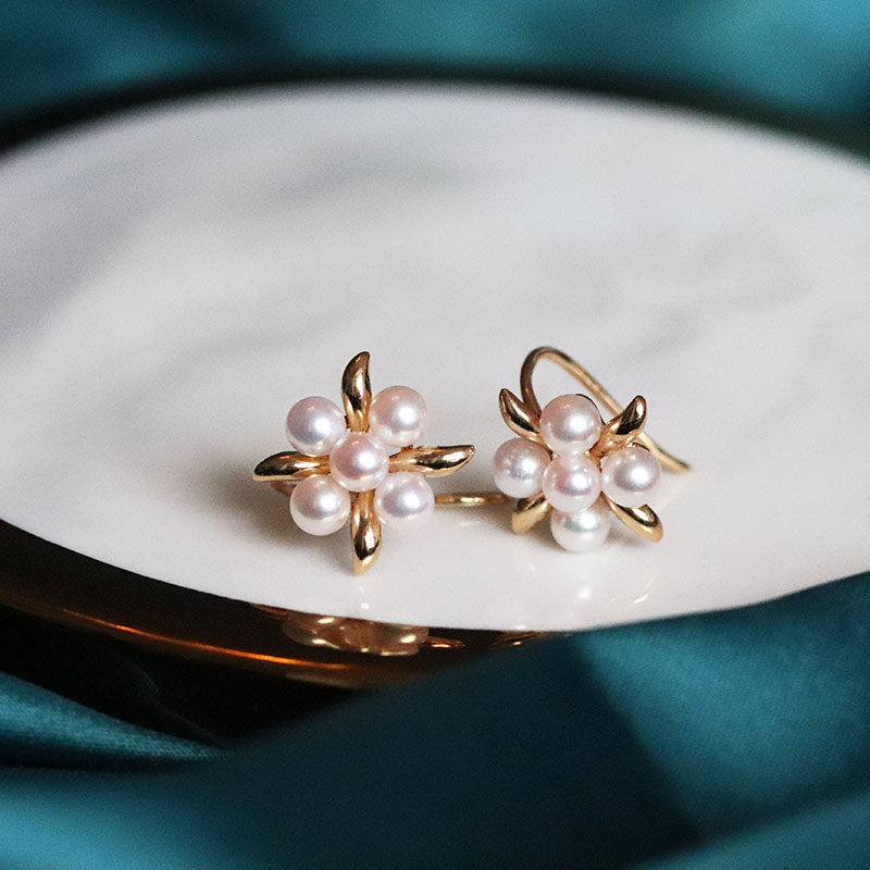 Ear Dark Fragrance Japanese Aurora Akoya Color Rin Bead Natural Seawater Pearl 18K Gold Ear Hook Earrings Small Flower Earrings