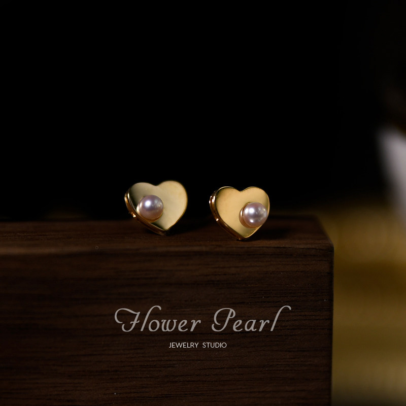 Moonlight lover • texture mirror 18K gold Japanese aurora Akoya natural seawater pearl love small ear needle
