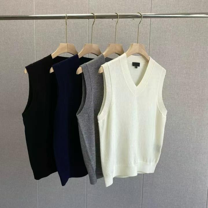Early Spring Tops, Cashmere Vests for Women, V Neck Sleeveless Waistcoats, Loose Outer Wear Knitted Sweaters, High-End Layering