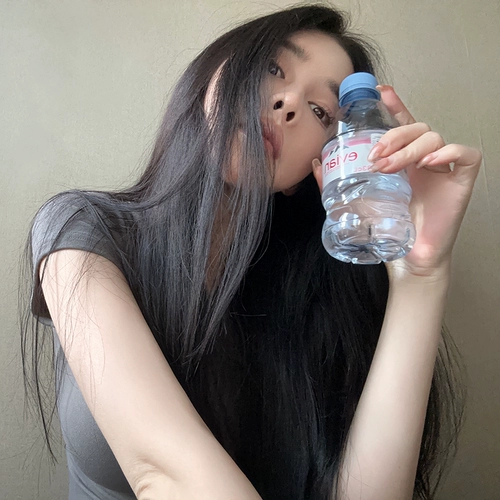 Miss Change1.29/10 [молоко молоко молоко] Super Suhu также показывает чашку с твердым цветом t -мала