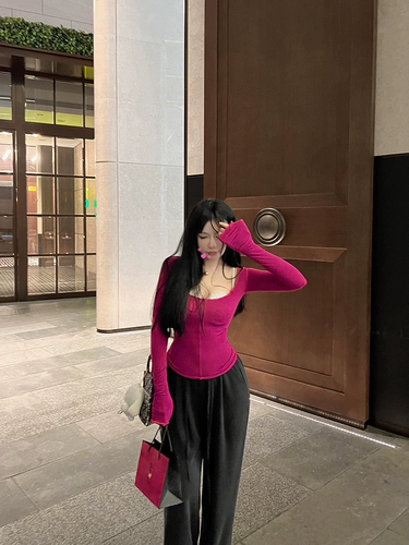 Мисс изменение [Девушка Huaichun 2.0] Ранняя осень Барби Роуз Ред Ред Мягкий клейкий шоу Кубка См.