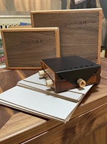 Wooden pure handmade ultra-thin professional solid wood storage painting box drawing board storage box can carry 4 oil painting boards of the same specification