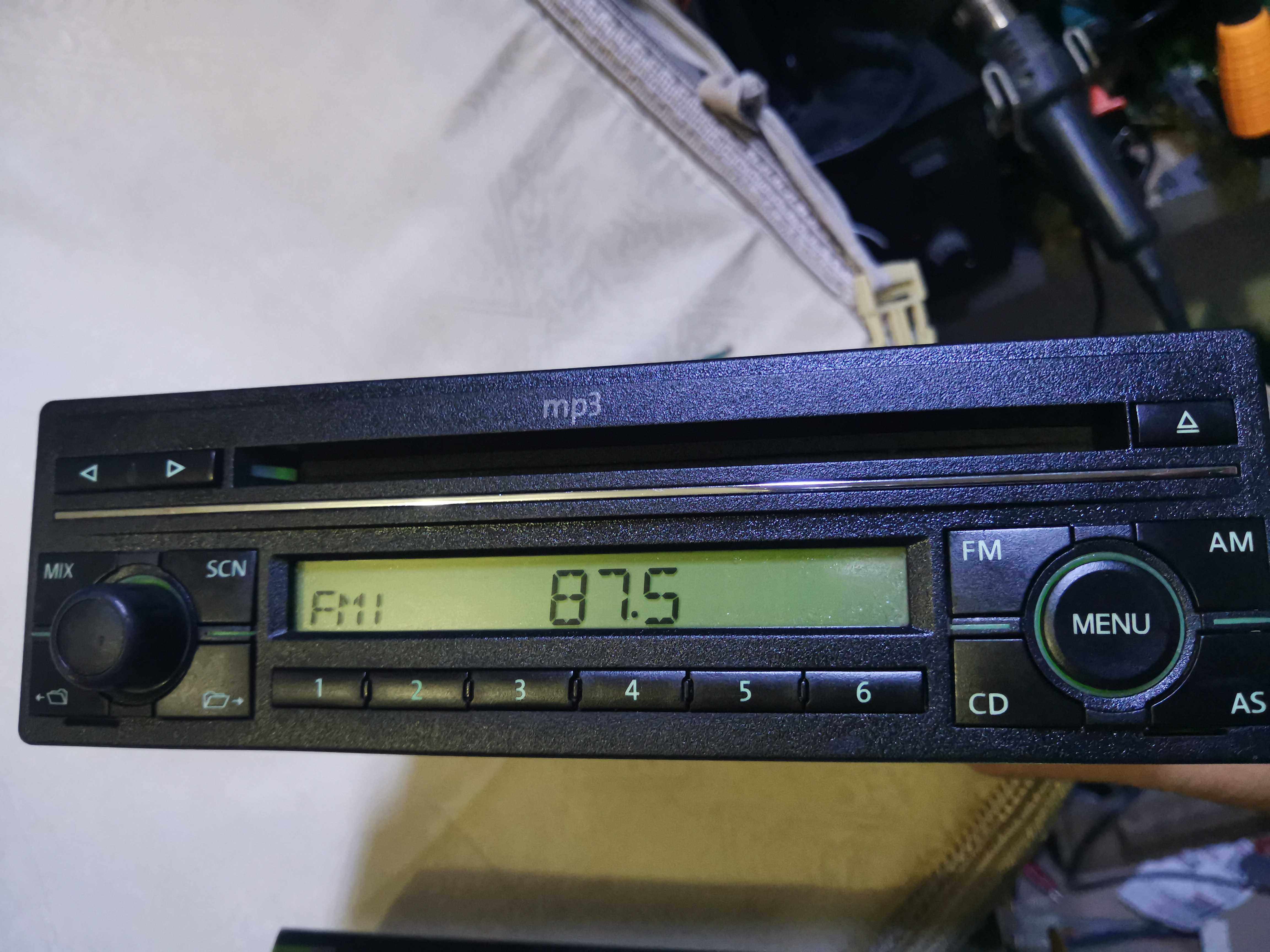 Shanghai Volkswagen Old Told Poussamsang Brigade New Show Tedalbright Line Original Car CD Machine Support MP3-Taobao