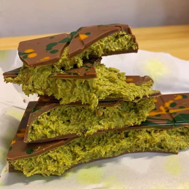 Genuine Fix Pistachio Kunafa Chocolate from Dubai, Shipped on the Same Day, with Official Website Purchase Record