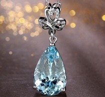Natural aquamarine pendant plated with 18K white gold and inlaid with diamond colored gemstone pendant