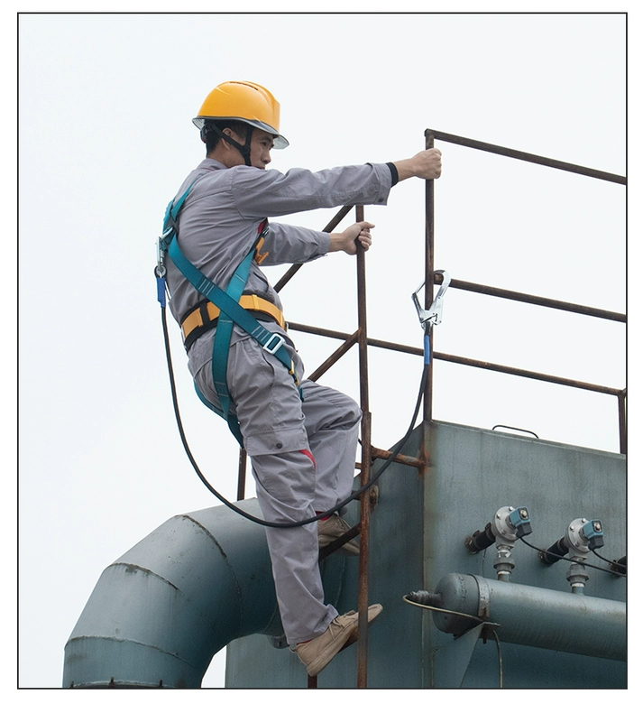 Đai an toàn toàn thân hoạt động trên cao Dây an toàn năm điểm thiết lập công trường điều hòa không khí Đai an toàn ngoài trời chống rơi dây cáp ban công